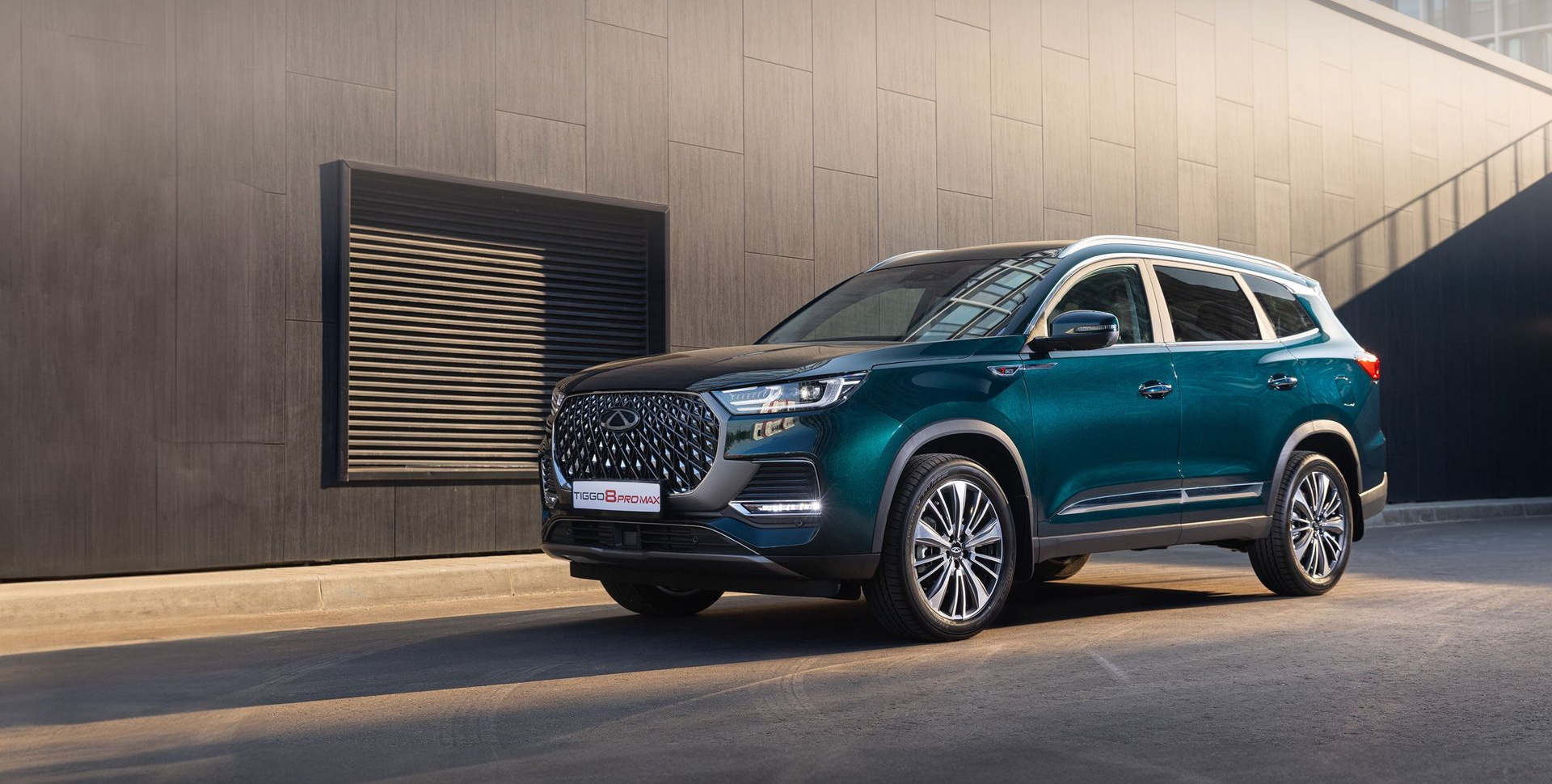 Автомобили в стоке